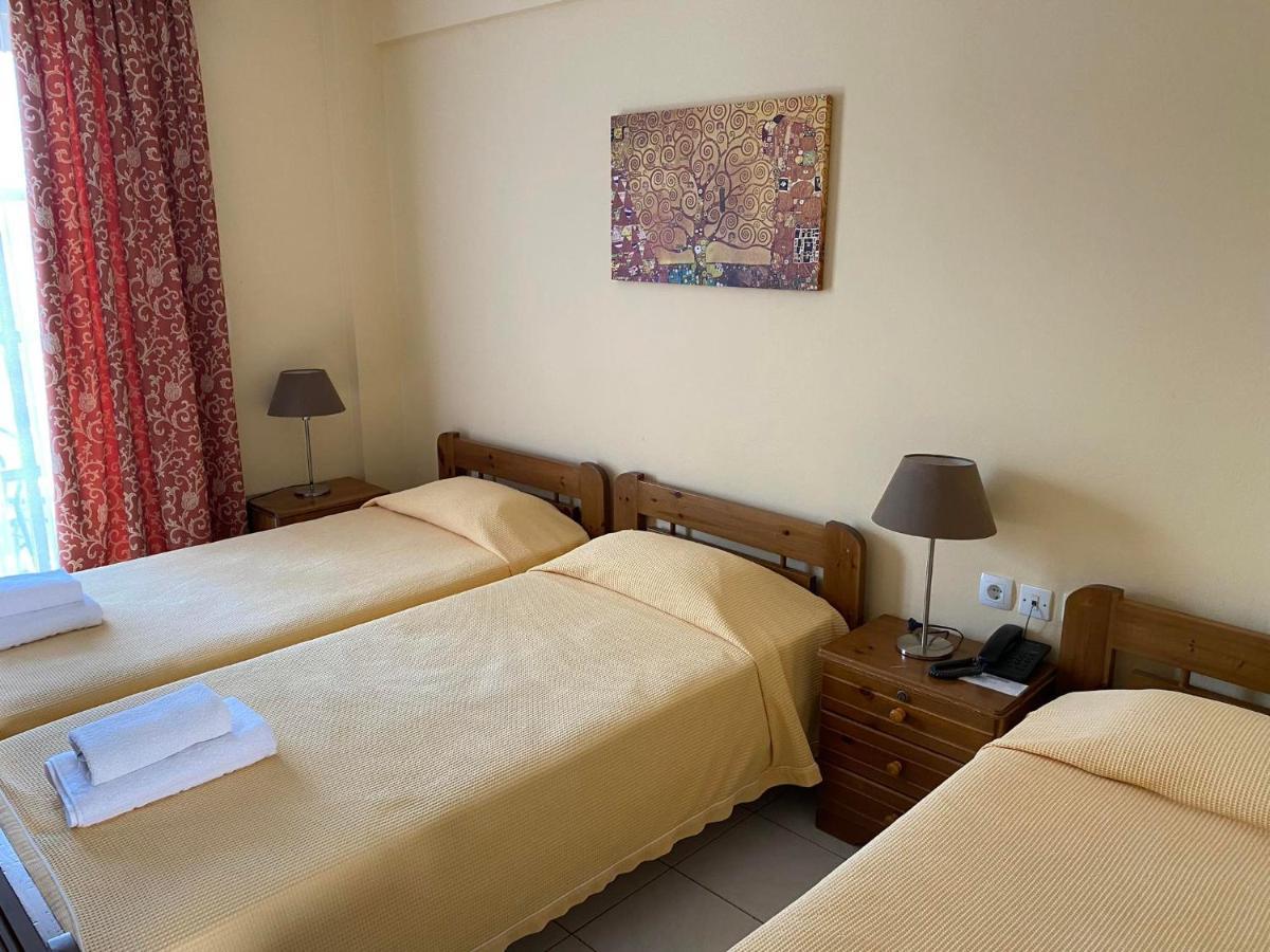 Hotel Pavlos - Studios Tolo Bagian luar foto