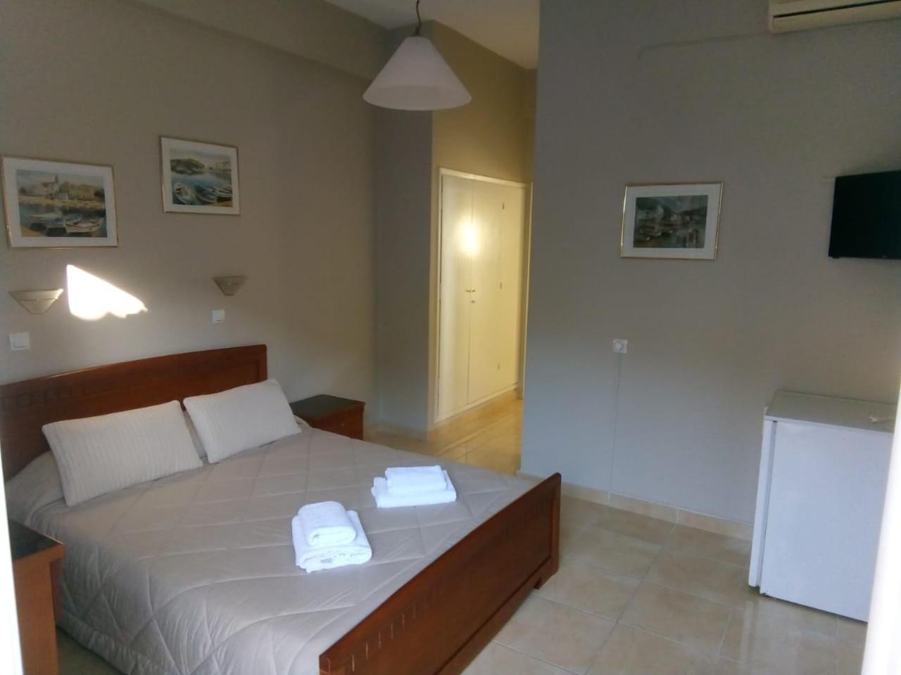 Hotel Pavlos - Studios Tolo Bagian luar foto